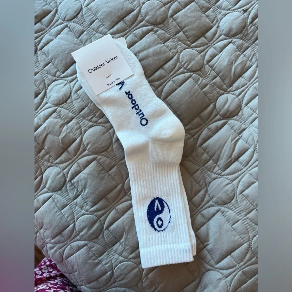 Outdoor Voices Graphic Crew Socks